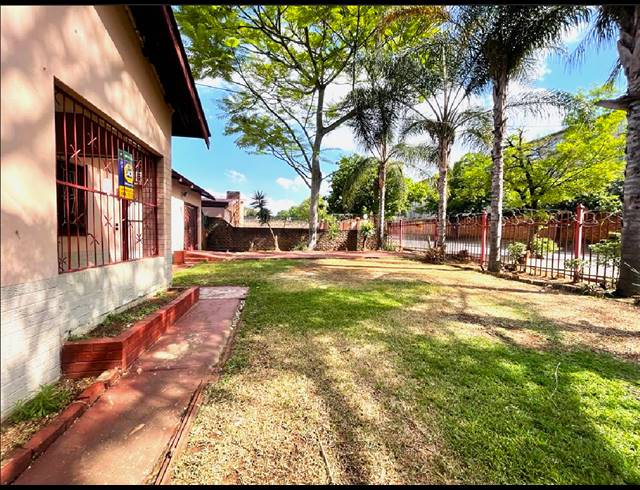 3 BEDROOM HOUSE FOR SALE IN SILVERTON